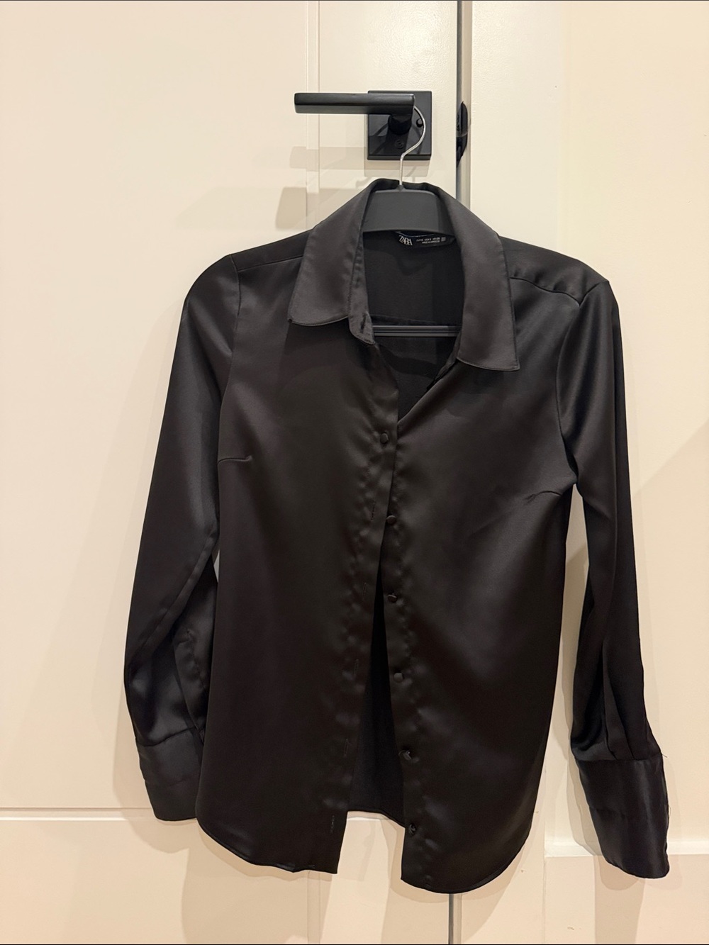 Zara Black fitted Satin Button-Up Dress Shirt size S